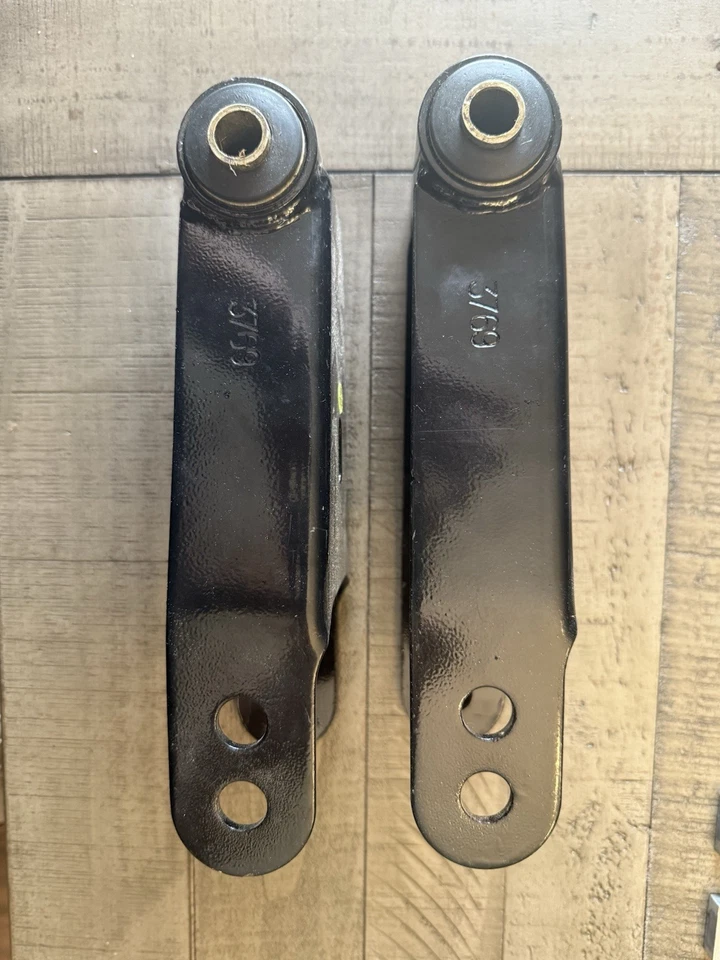 Ground Force 2-Inch Rear Lowering Shackles (04-14 2WD F-150) Black - Part #91200 - Image 2 of 4