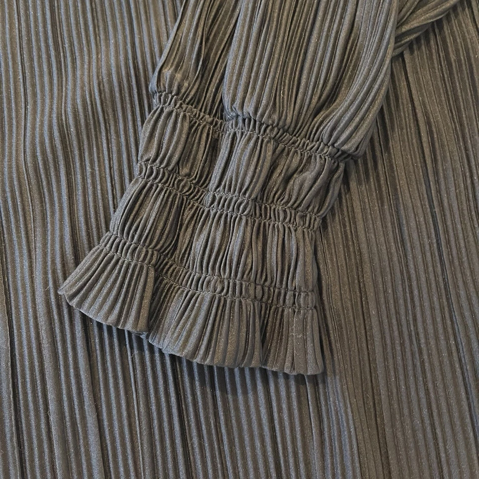 Blusa pulóver Ava & Vic XXL negra plisada manga larga puño ajustado para mujer  Foto 3 de 4