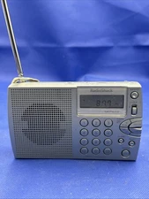 Radio Shack 20-125 AM/FM/SW Shortwave Portable Travel Radio Tested Works Great