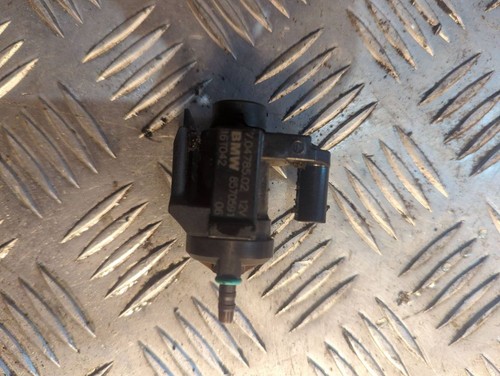 BMW 5 F10 F11 2014 Diesel 140kW Vakuumventil Unterdruckventil Magnetventil
