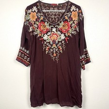 Johnny Was Small Embroidered Floral Burgundy 3/4 Sleeve Tunic Top Flaws