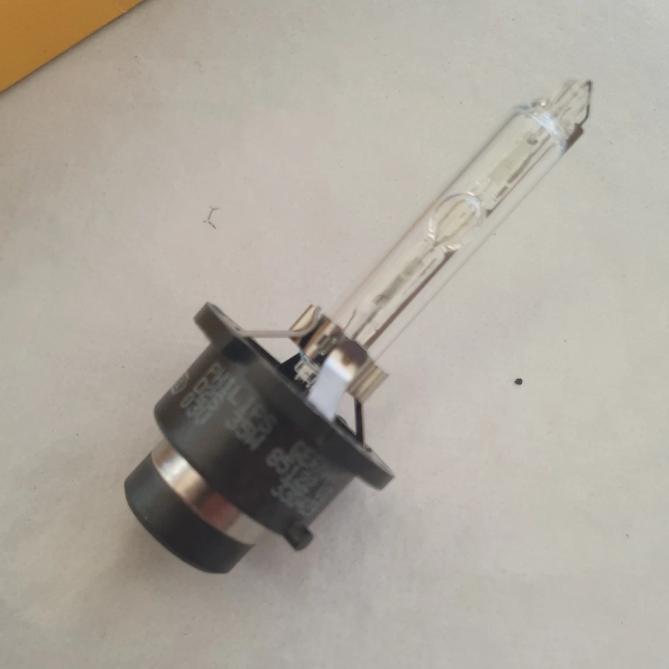 D2S 85V 35W xenon PH-85122SYC1 P32d-2 Philips - Image 4 of 4