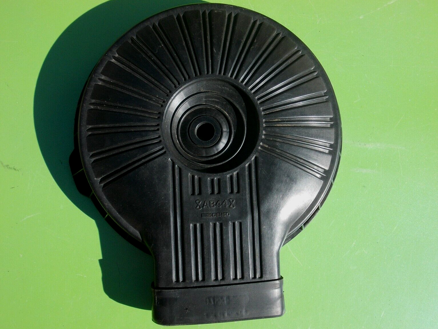 GEO METRO 92-96 AIR CLEANER BODY INTAKE COVER PLATE 96065717 OEM CHEVY SPRINT