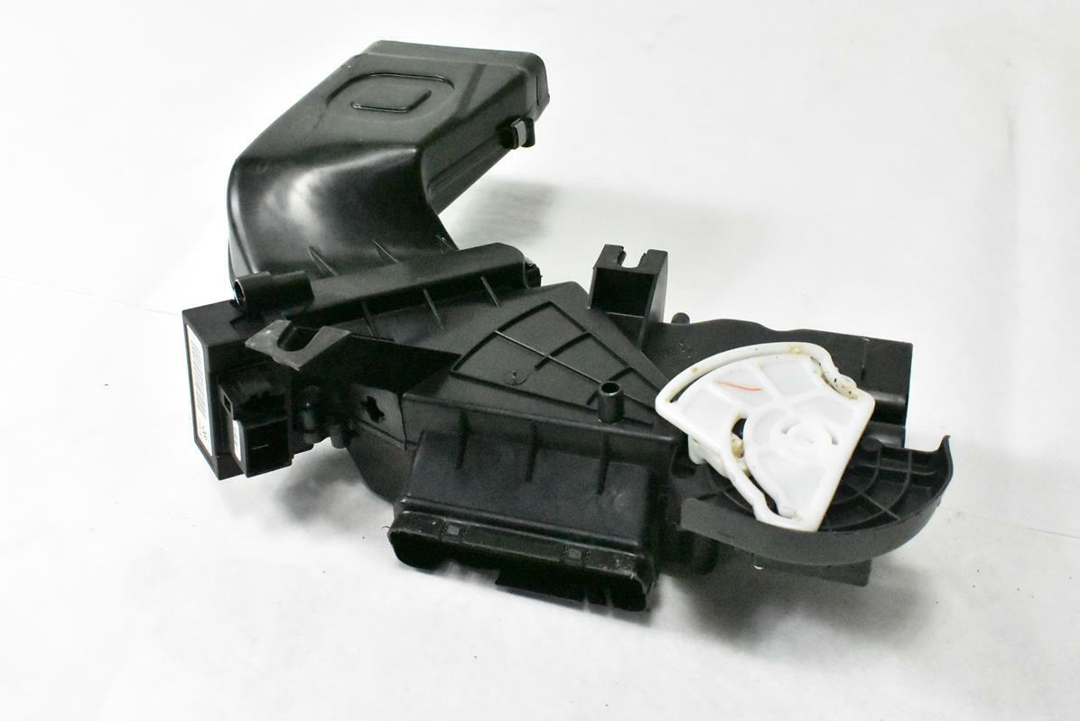 Bentley Continental 2004-2006 Left Unit P/N 3D0819873B