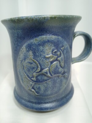 LION COFFEE MUG. EMBOSSED LION MUG. LION STONEWARE Deco 3D Mug. B275