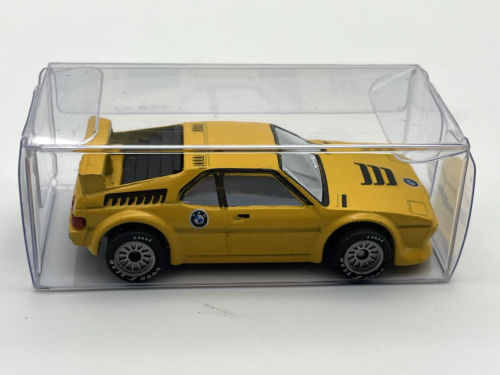 Matchbox World Class Giallo 1981 BMW M-1 Real Riders Pneumatici Gomma Gialli Come Nuovi - Foto 6 di 6