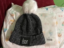 Love Your Melon Black  White Speckled 37.5 Lightweight Pom Beanie Adult Sz New