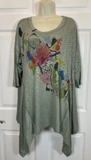 inoah USA XL Tunic Top Sage Green Abstract Art Print Asymmetrical Hem Boho
