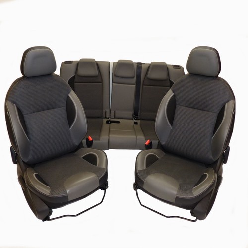 Sitzausstattung Sitze Teilleder Peugeot 2008 I Innenausstattung grau anthrazit