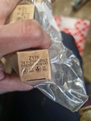 4 Zündkerzen von Beru Z176