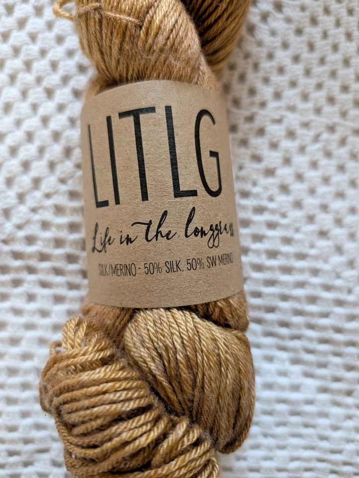 LITLG Life in the Long Grass seda merino calcetín hilo 425yd amarillo mostaza Foto 2 de 4