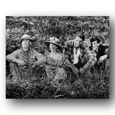 Barbara Hershey David Carradine Bernie Casey Barry Primus Photo 8x10 Boxcar 1972