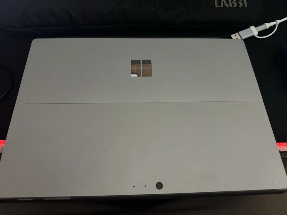 Microsoft Surface Pro 4 – 128 GB / 4 GB RAM – inkl. Zubehör - Bild 4 von 4