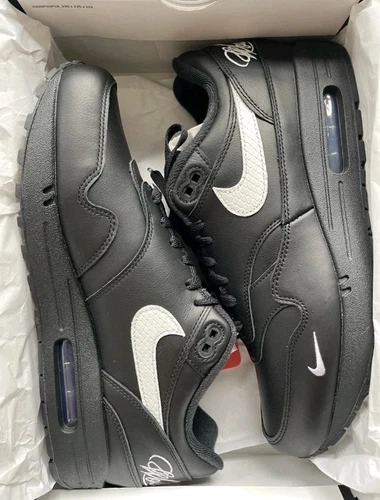 Supreme x Air Max 1 ’87 UK11 Noir ✅? Neuf sous blister Envoi rapide