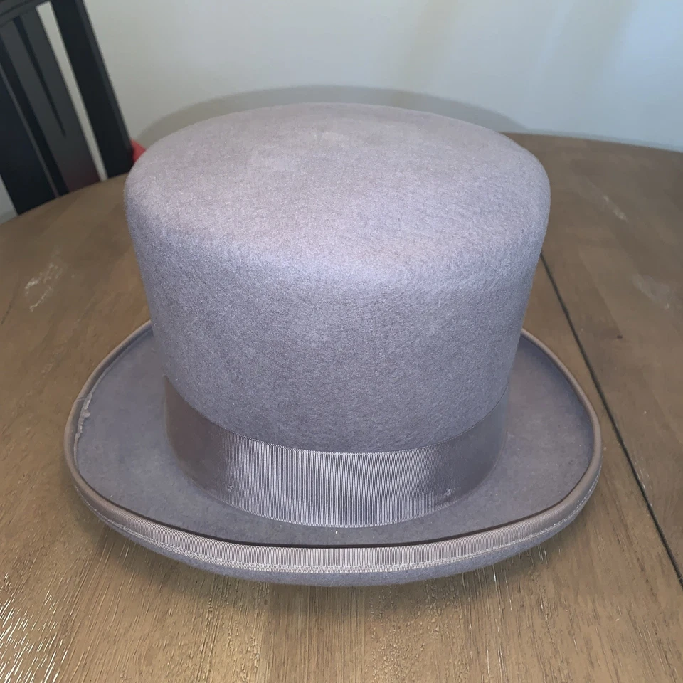 Vintage Mad Hatter Lilac Color Top Hat Alice in Wonderland Dorfman-Pacific - Image 3 of 4