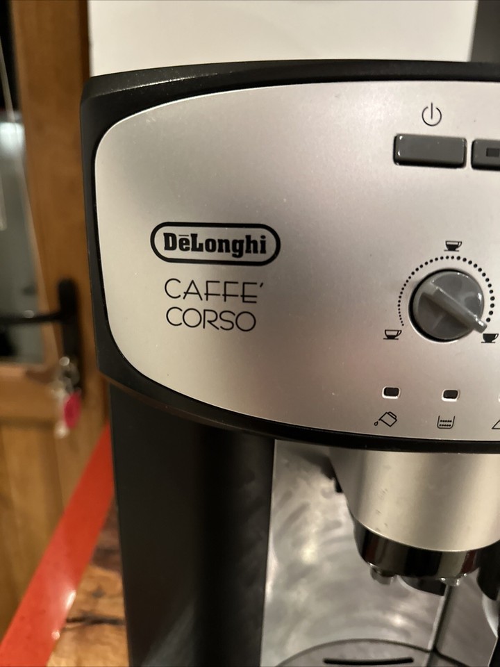 DeLonghi Caffe Corso Bean to Cup Coffee Machine,working & Just Descaled