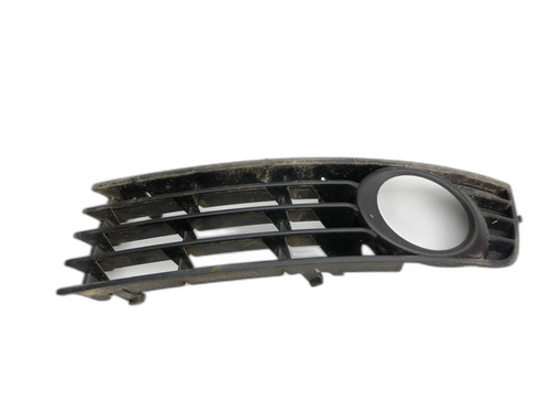 Blende für Nebelscheinwerfer Stoßstange Links Audi A4 8E B6 00-04 8E0807681