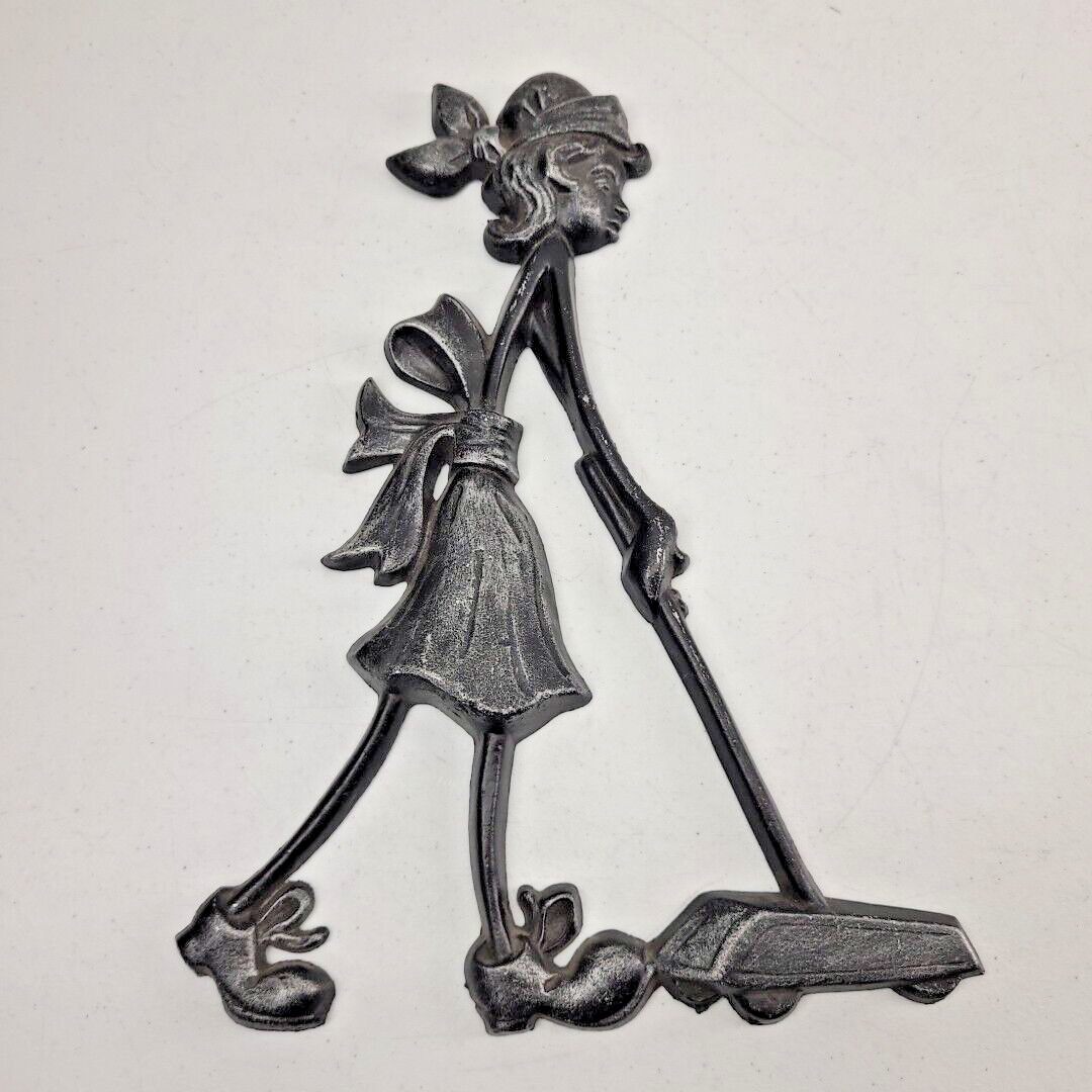 Vintage 1971 Sexton Metal Wall Plaques Laundry Vacuum Chef