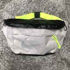 nike tech winterized hip pack