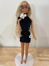 Hawaiian Fun Barbie 1990 Mattell 5940 Barbie Doll in Custom Clothes