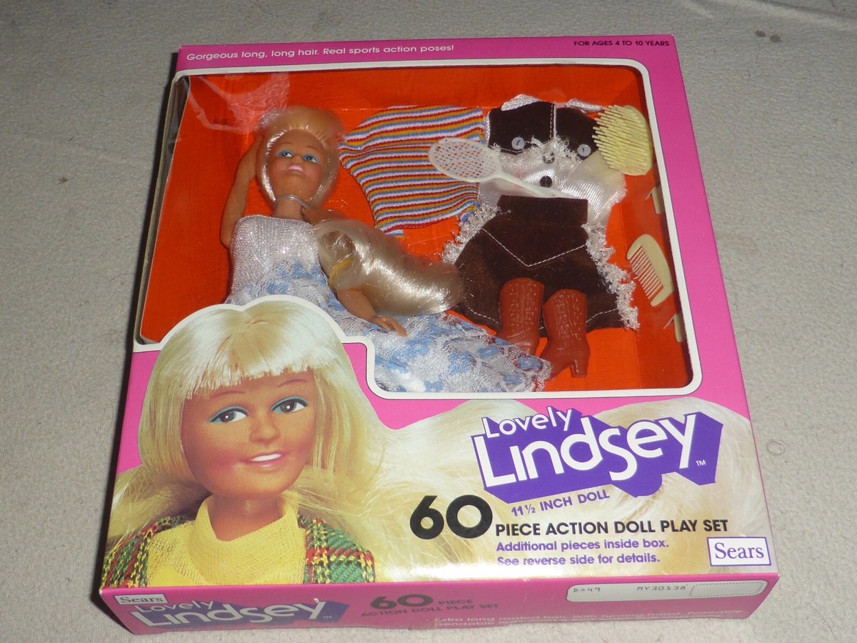 NEW VINTAGE 1980S SEARS LOVELY LINDSEY DOLL 60 PIECE SET 11 1/2