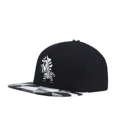 NWT Animal Embroidered Flat Brim Snapback Ballcap Lion Sheep Zebra Gray Hat