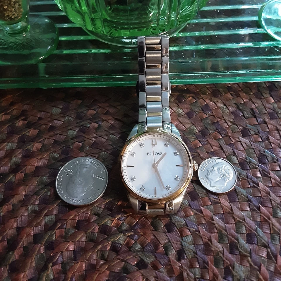 BULOVA Ladies 98P183 TWO-TONE Watch NEARLY NEW Two-tone MOP DIAMOND DIAL NICE! - Image 3 of 4