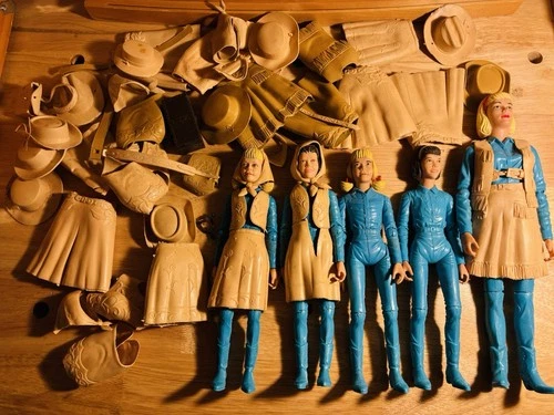 MARX Best of the West Jane Janie Josie West Figures & Accessories Lot #41