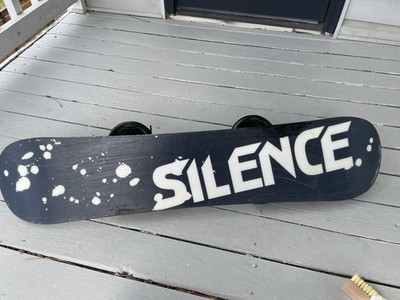 Silence Snowboard 132cm w/ Bindings Black/Blue/White | eBay