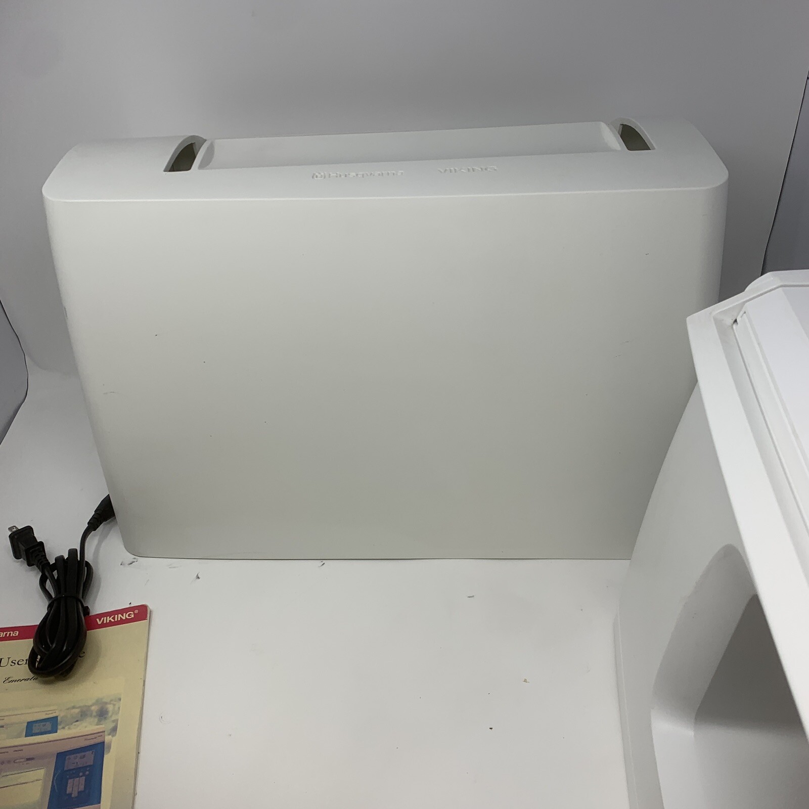 Viking Husqvarna Emerald 203 Sewing Machine Used eBay