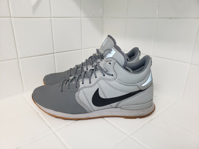 nike internationalist mens sale