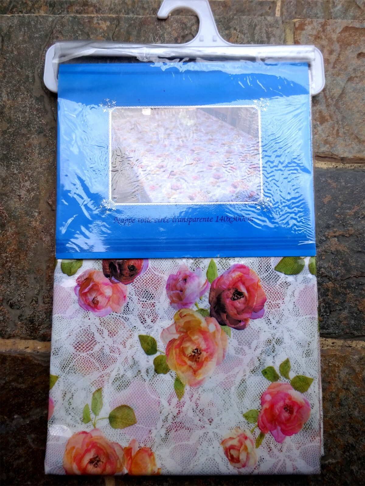 Nappe rectangulaire toile cirée PVC fleurie rose dentelle 140x3m