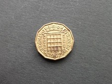 GB COINS THREEPENCE BRASS 1962 ELIZABETH II - FREE POSTAGE ON 3 OR MORE COINS