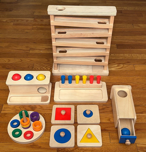 MONTI KIDS LEVEL 4 KIT WITH 6 DEVELOPMENTAL TOYS