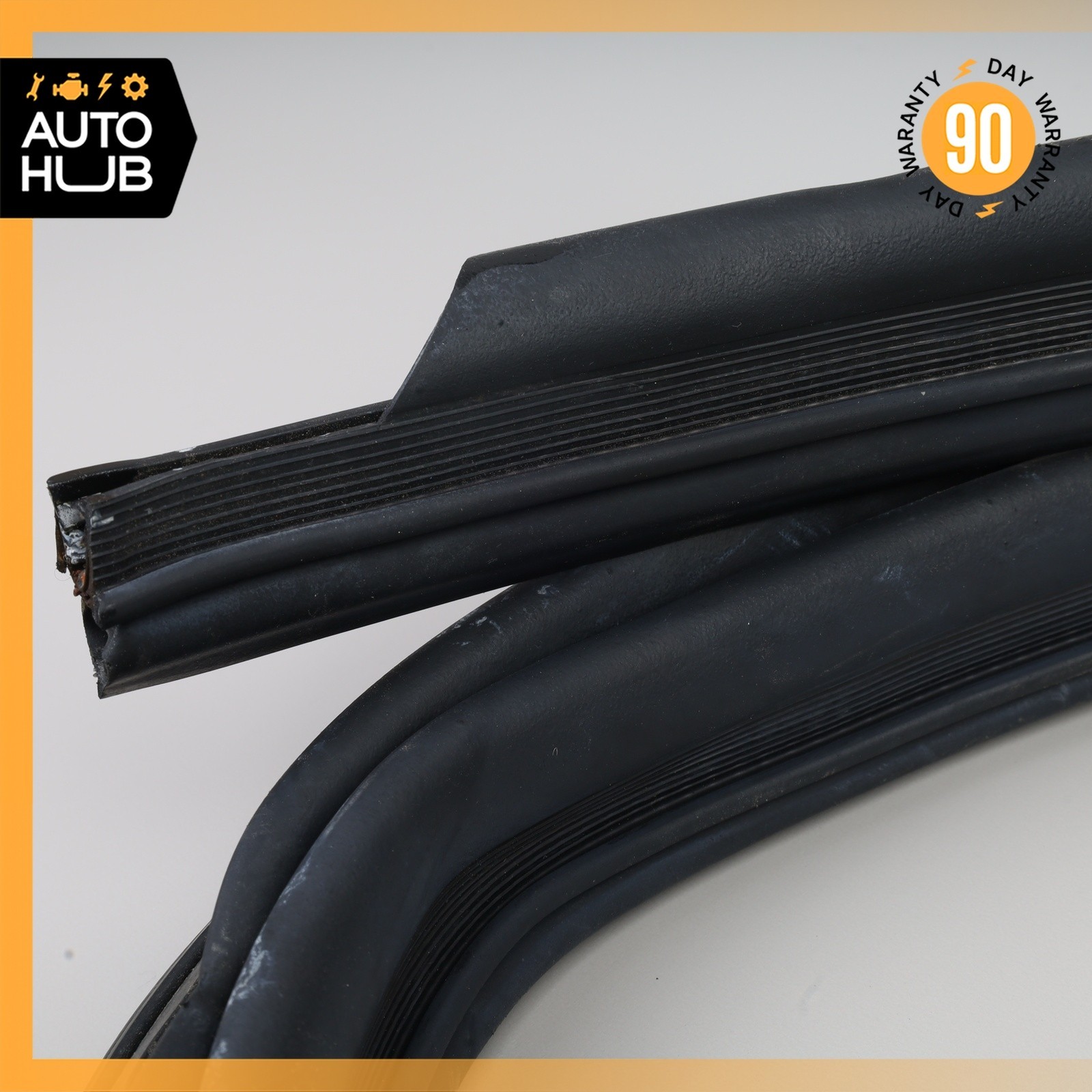 Maserati M138 4200 Coupe Trunk Lid Cover Seal Rubber OEM 31k