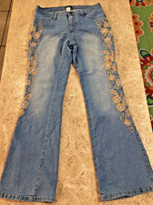 Venus Jeans Women's Size 10 Lt. Blue Bootcut Tan Stitch Stretch Floral Accents