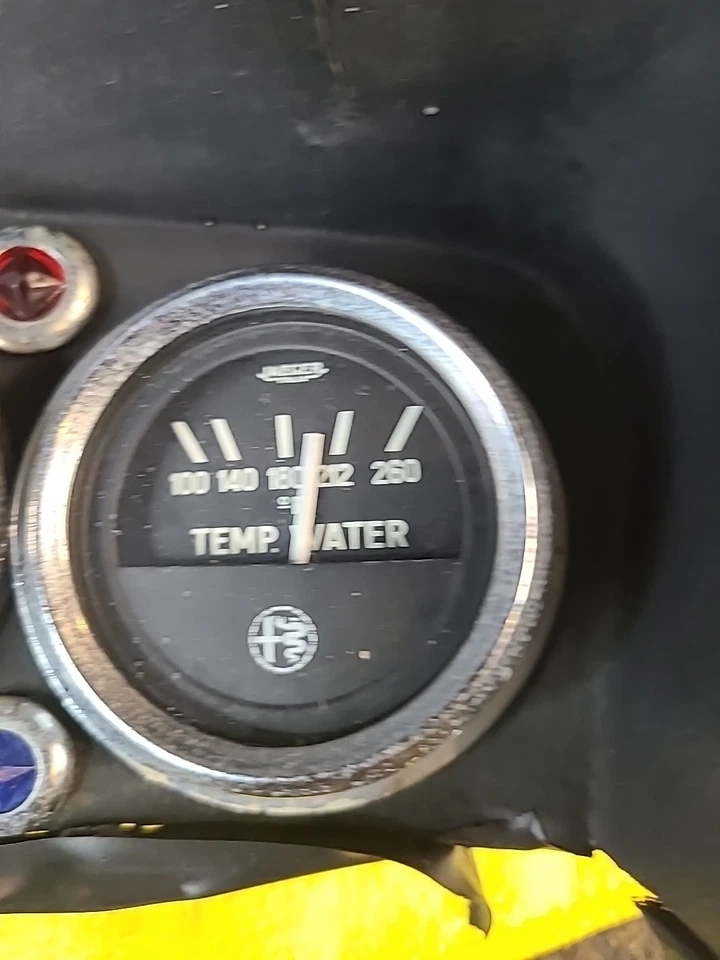 ALFA ROMEO 1976-84 SPIDER VELOCE TRIO Jaeger medidores combustible/agua templada/aceite para prensa Foto 4 de 4