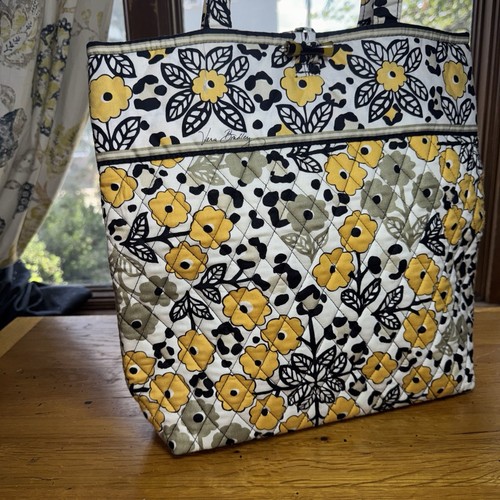Vera Bradley Go wild Yellow Floral Womens Tote Bag Purse - Picture 1 of 7