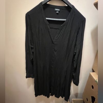 Torrid size 3 black fairy goth whimsical dress ruffles and buttons v neck witchy