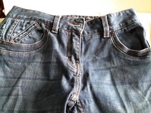 PAIR OF LADIES DEBENHAMS "FAITHFUL & TRUE" BOOT CUT WITH STRETCH JEANS SIZE 8R - Picture 5 of 8
