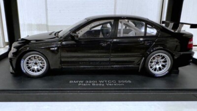 AutoArt 1/18 Autoart 1/18 BMW 320i WTCC 2005 plain minicar AutoArt 1/18 Autoart 1/18 BMW 320i WTCC 2005 plain minicar