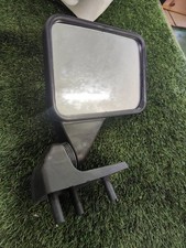 Retroviseur droit (ou coque) Mercedes MB100