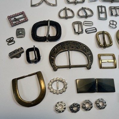 VTG Lot of 40+ Metal Belt Buckles Replacement Parts Antique  display picture 2