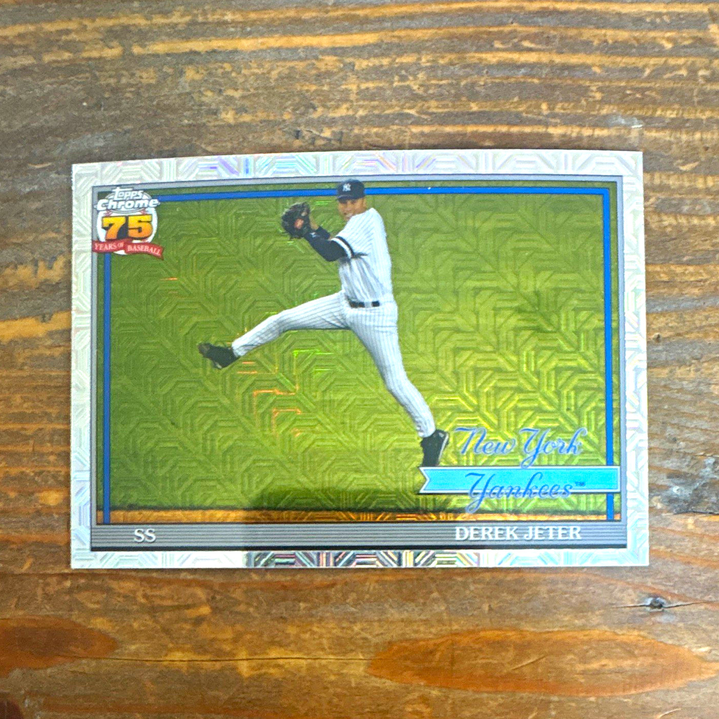 Topps 2022 Chrome Platinum Anniversary Derek Jeter Gold Refractor #55 Yankees