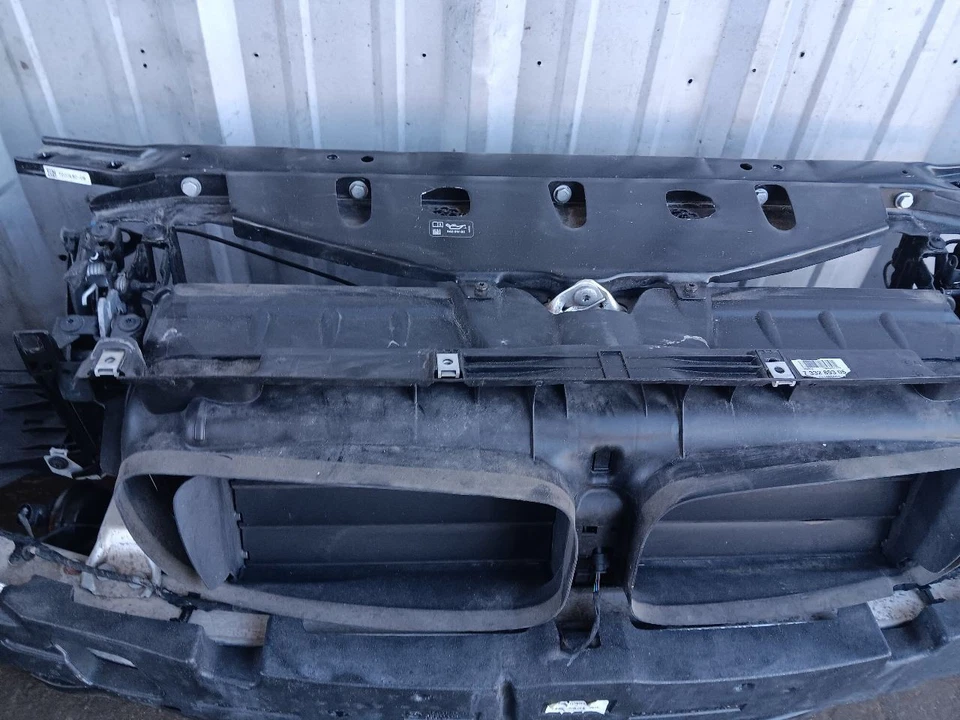 2011-2016 BMW F10 528i 535i 550i Front Radiator Core Support Complete OEM Foto 4 de 4