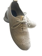 Cole Haan Zerogrand W11154 Size 8 Oxford Sneaker Color Beige Wingtip