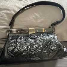 Patricia Nash Embossed Floral Shoulder Bag Cl...