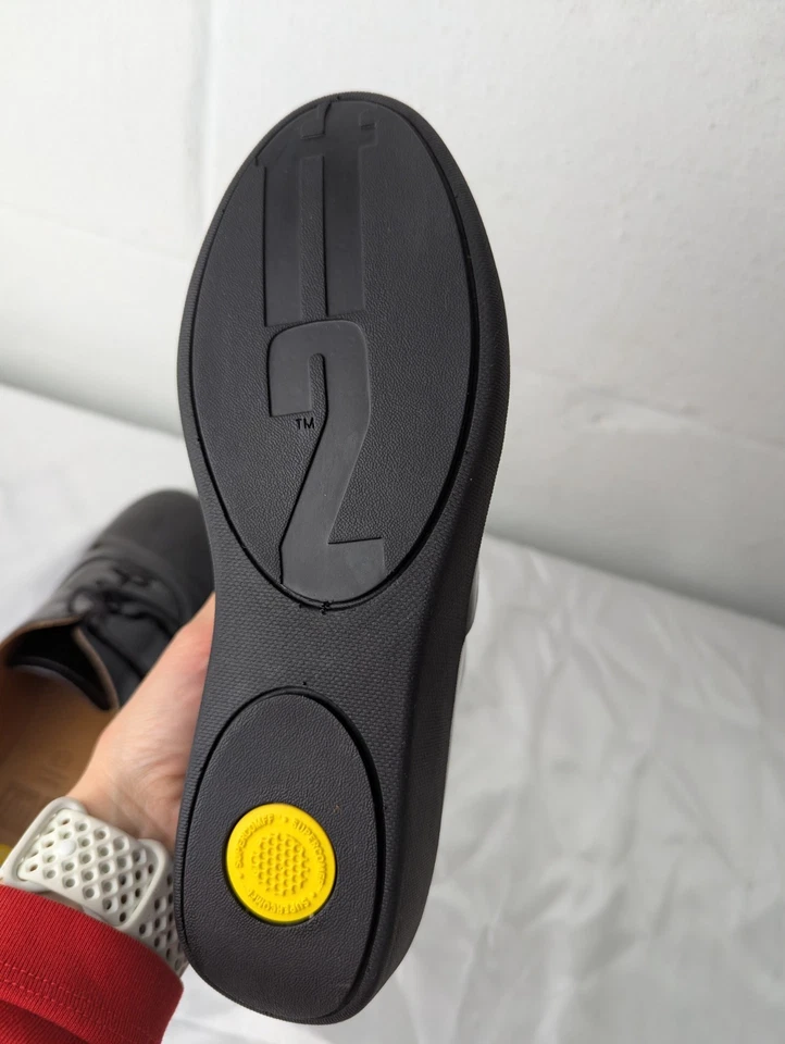 Zapatos Oxford FitFlop para mujer talla 38,5 negros con cordones zapatos de plataforma charol Foto 4 de 4