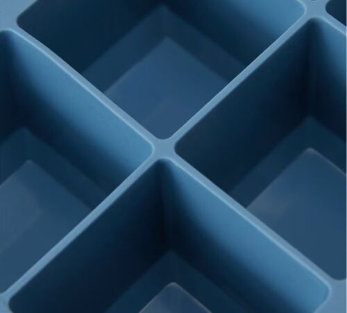 Assorted Giant Ice Cube Tray Jumbo Size Large Silicone 6 Square Mould - Picture 6 of 7