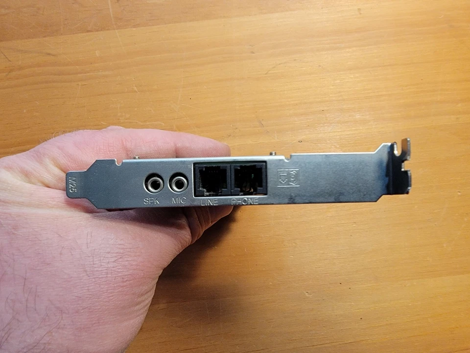 Intel Modem PCI Data Fax Adapter Card 5RJFB09BAMI-IA56 - Image 3 of 3